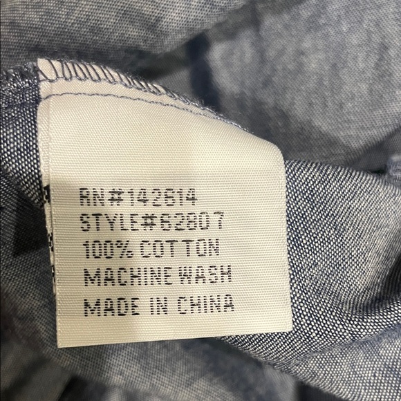 Chic Two-Tone Midi Dress in White and Blue - Picture 9 of 9